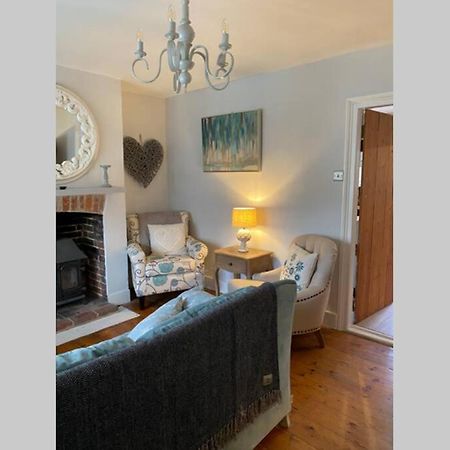 Angel Cottage, Boxgrove, Chichester - Relax And Unwind Buitenkant foto